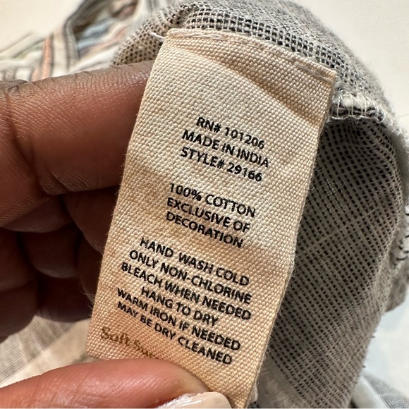 Soft Surroundings Boho Tunic Gray White Stripe Embroidered Floral V-Neck, Size M - Picture 11 of 13